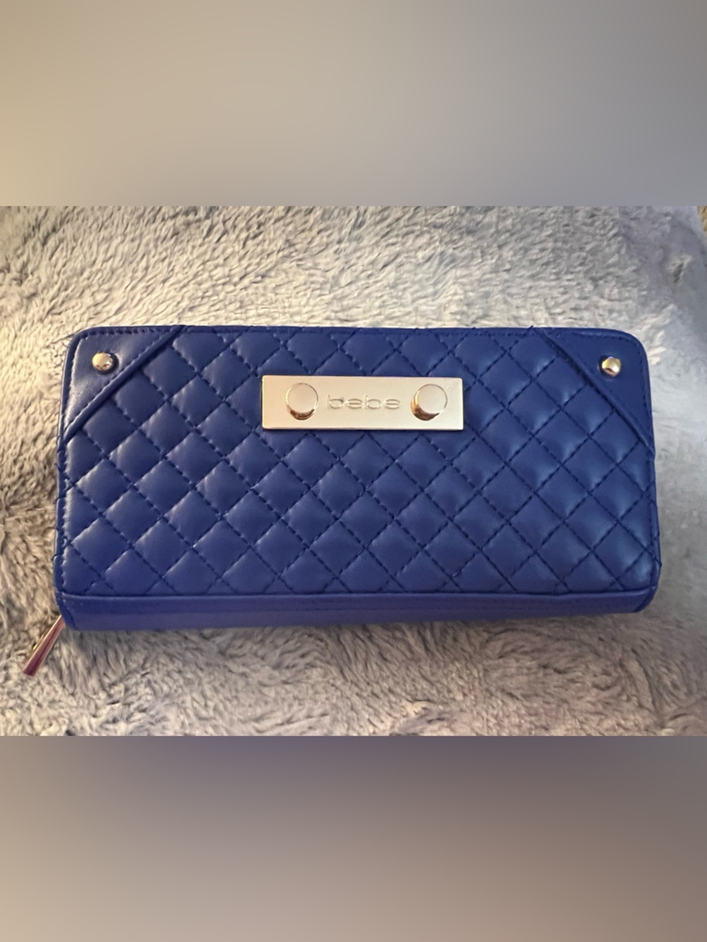 💙 bebe Quilted Zip Wallet – Cobalt/Royal Blue 💙